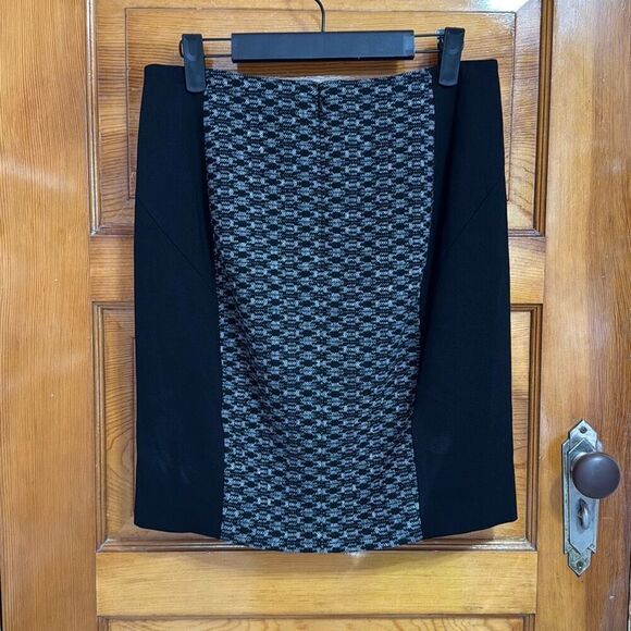 Theory Navarro Chevron Black Grey Pencil Skirt Women’s 4 - Picture 3 of 6